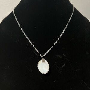 Elegant Silver Shell Pendant Necklace